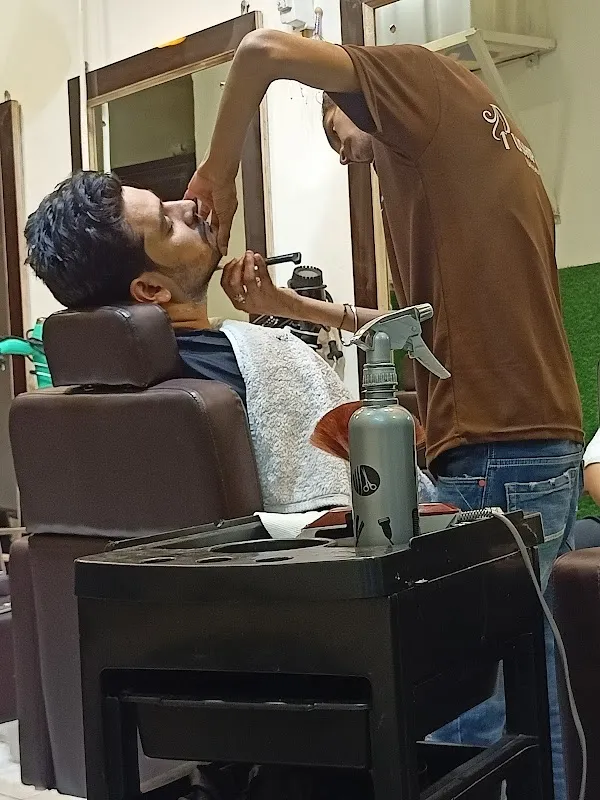 Pushpanju Unisex Salon