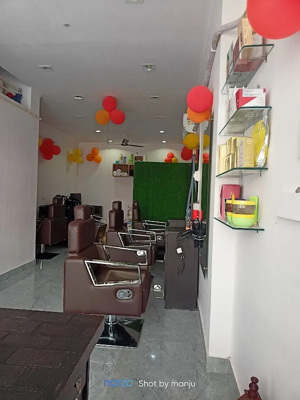 Pushpanju Unisex Salon
