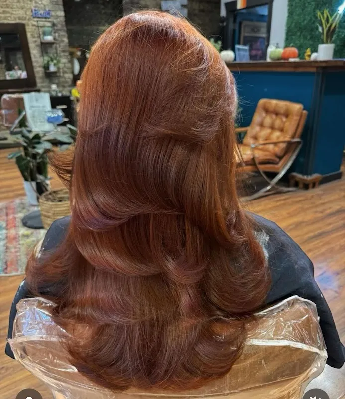 Lox Salon