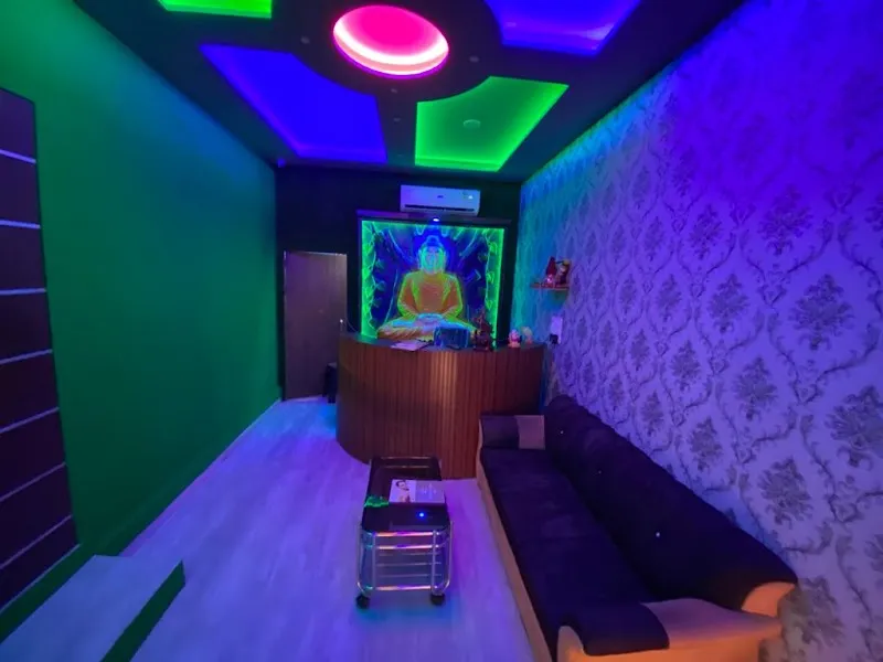 Massage & Spa - Borivali Outlet