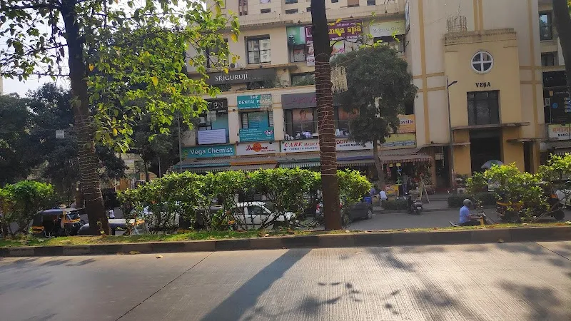 Lakme Salon For Him and Her in Hiranandani Estate,Thane
