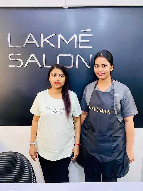 Lakme Salon For Him and Her in Hiranandani Estate,Thane