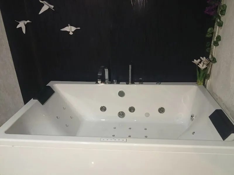 Moon Wellness Spa Vizag - Best Jacuzzi In Vizag