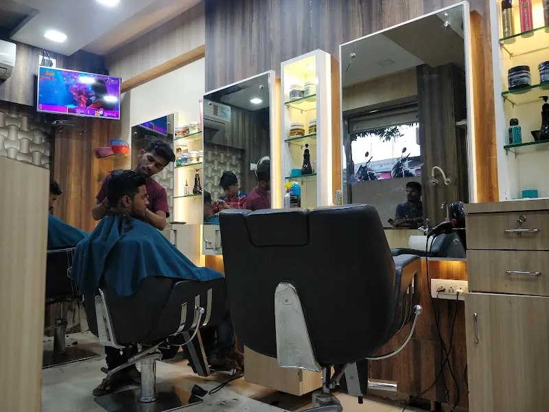 Cut's Salon sangli