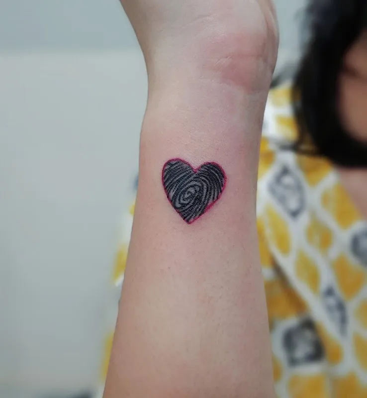 tag ink tattoo studio