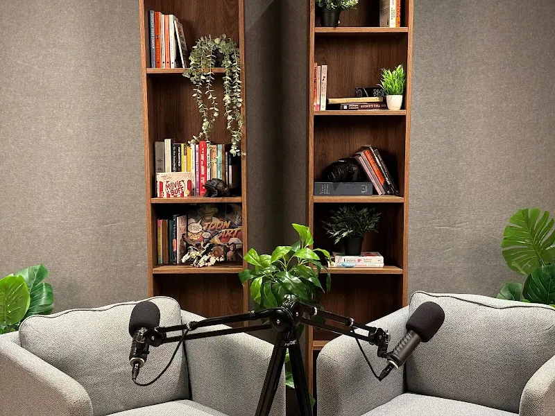 Manicpod studios by Syno Media Pvt Ltd