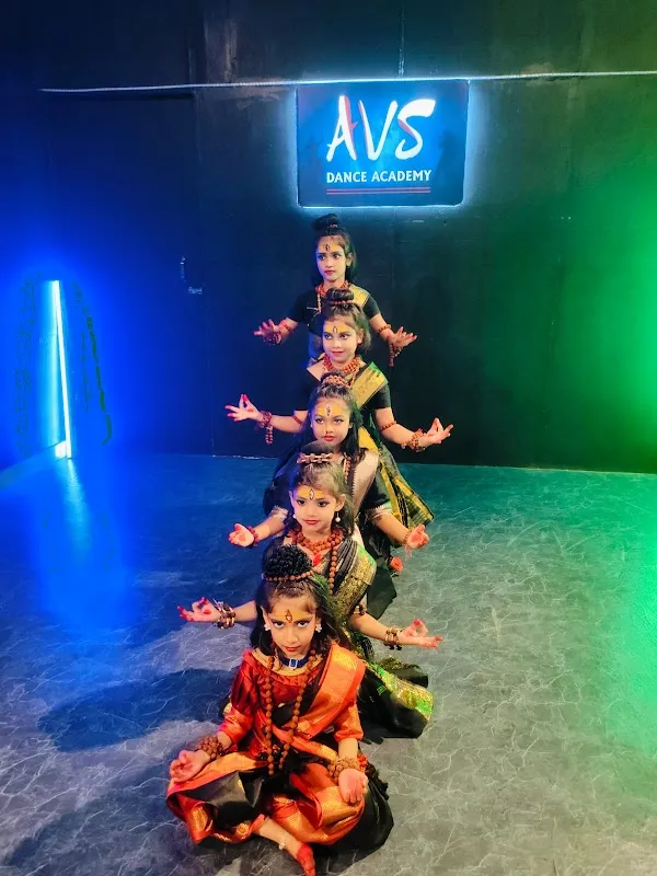 AVS DANCE ACADEMY