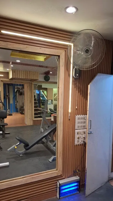 Peak Fitness Gym Safdarjung enclave
