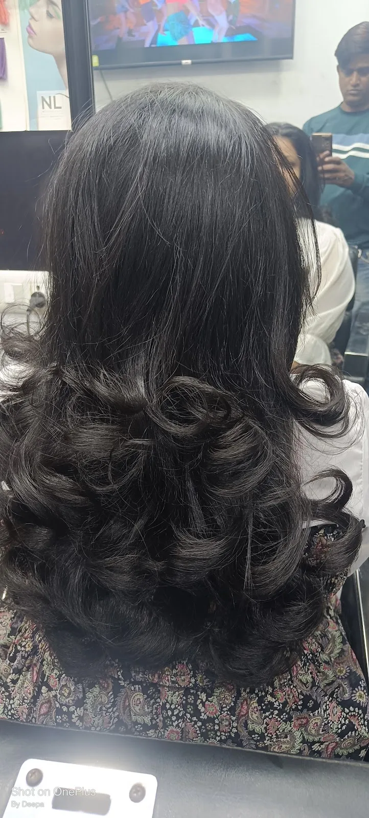 Lorex Salon Sion