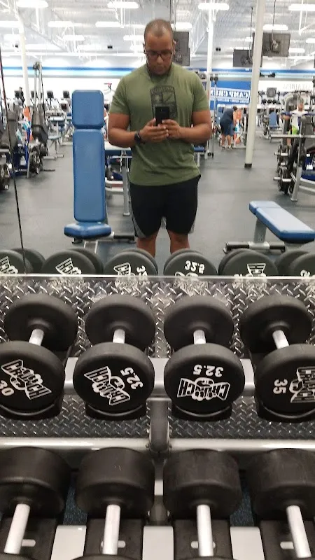 Crunch Fitness - Deltona