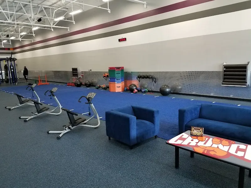 Crunch Fitness - Deltona