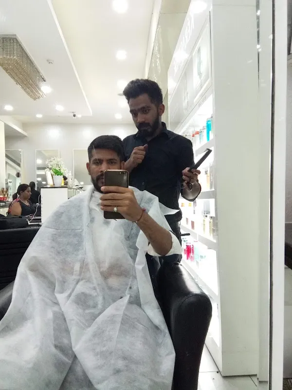 Envi Salon & Spa - Powai