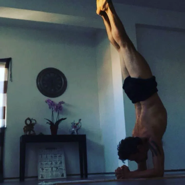 Urban yoga studio Tirane