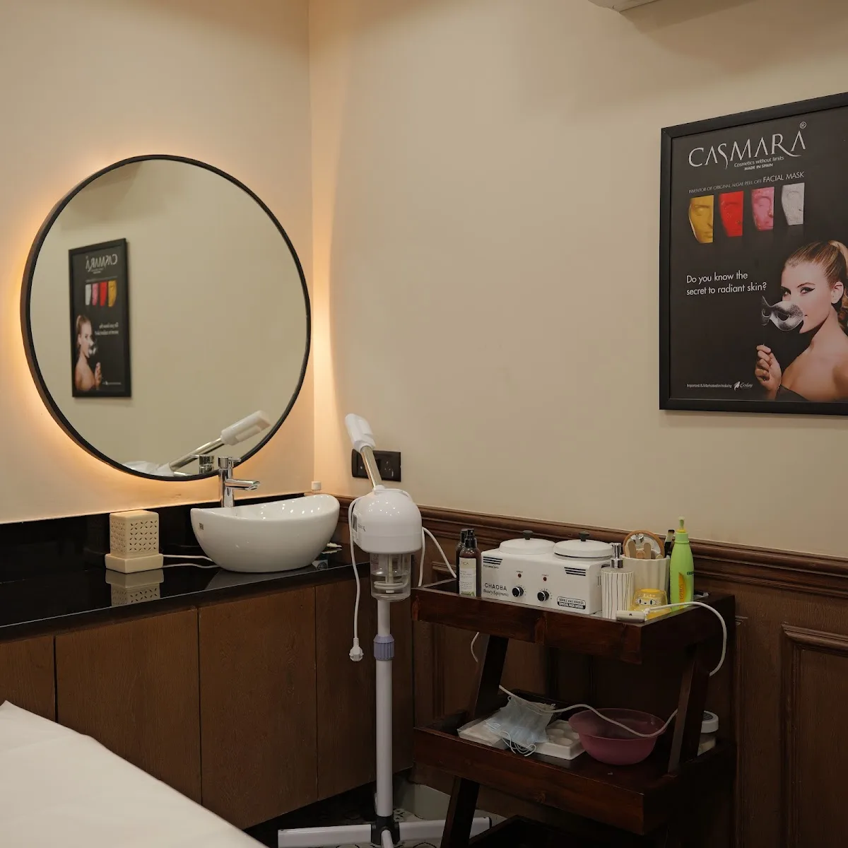 Hair Masters Luxury Salon - Best Salon in Faridabad