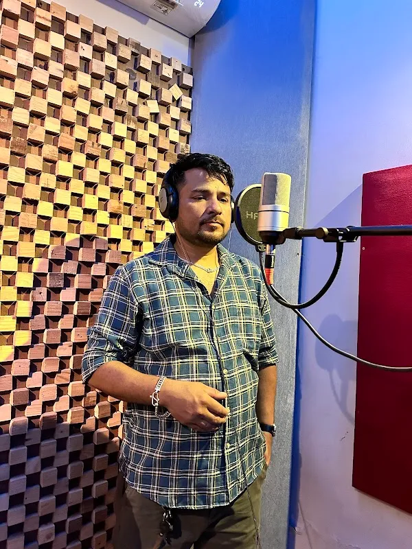 Hemant Sound Studio