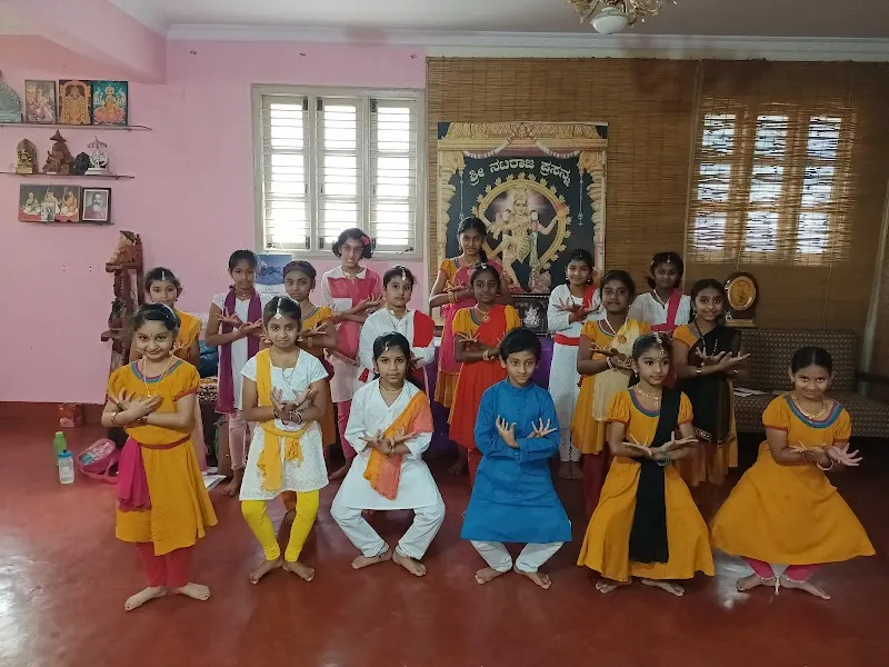 Niranthara School of Dance