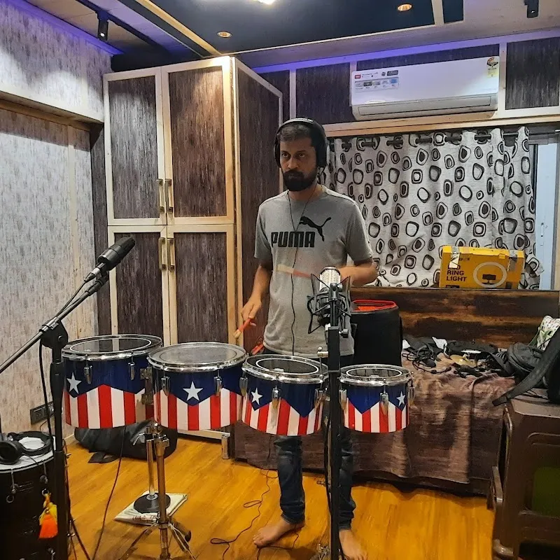 "D" STUDIO recording studio