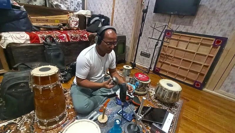 "D" STUDIO recording studio