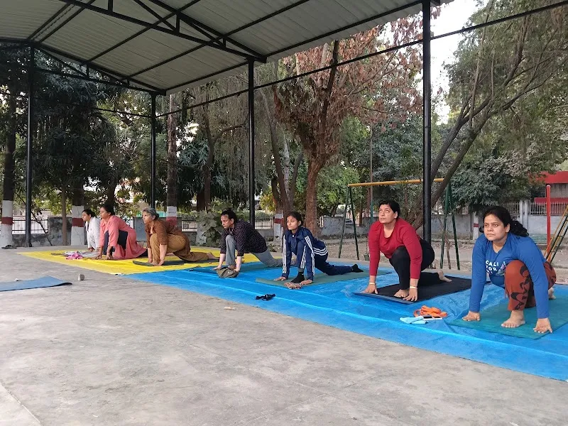 YOGSTHAAN (योगस्थान)