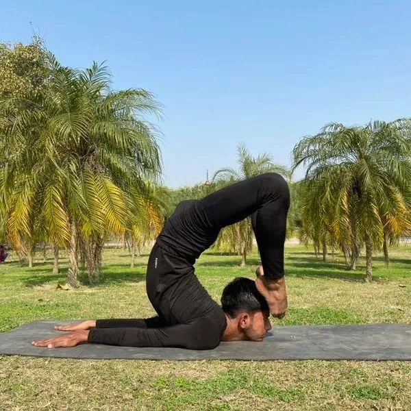 YOGSTHAAN (योगस्थान)