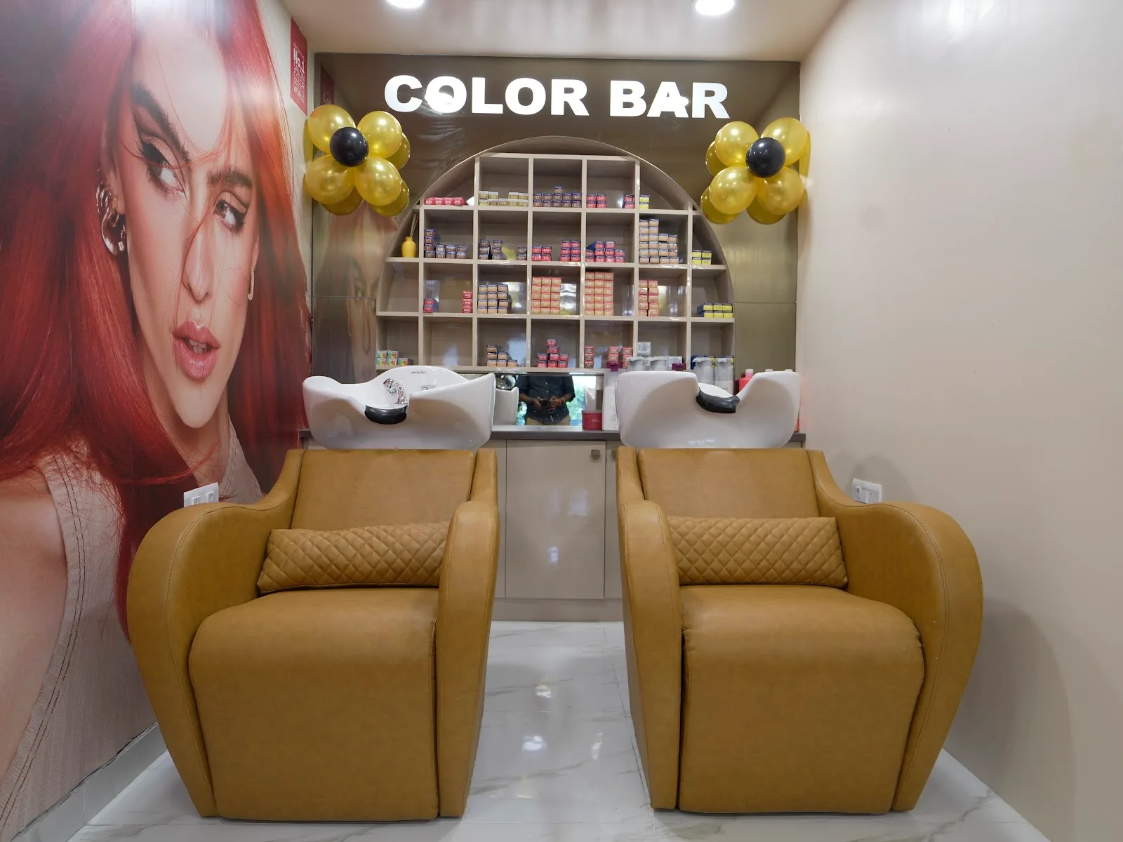 Essensuals by Toni&Guy Hairdressing, RA Puram