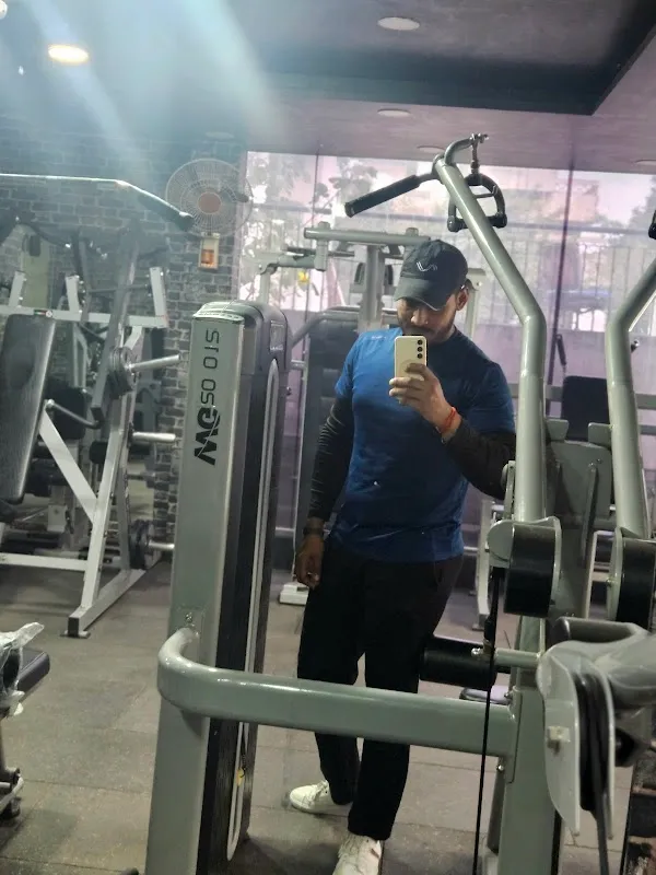 Hustle 365 gym