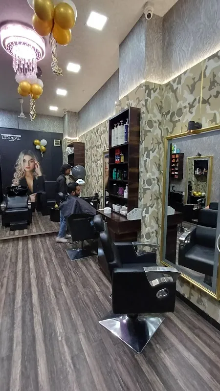 Luxeaura unisex salon | Beauty Salon in Thane | Makeup Artist in Thane | Nail Artist in Thane