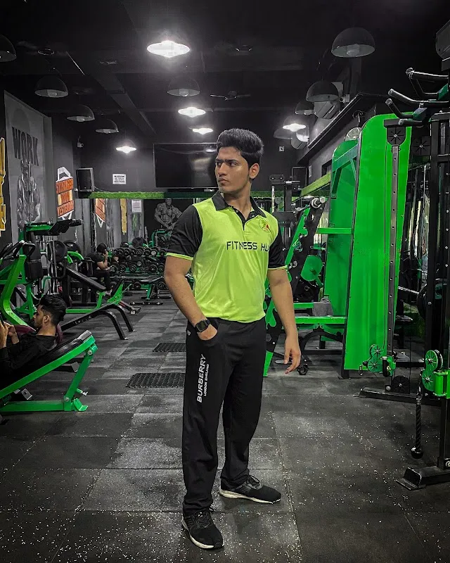 Fitness Hub - Biggest Gym in Mumbai