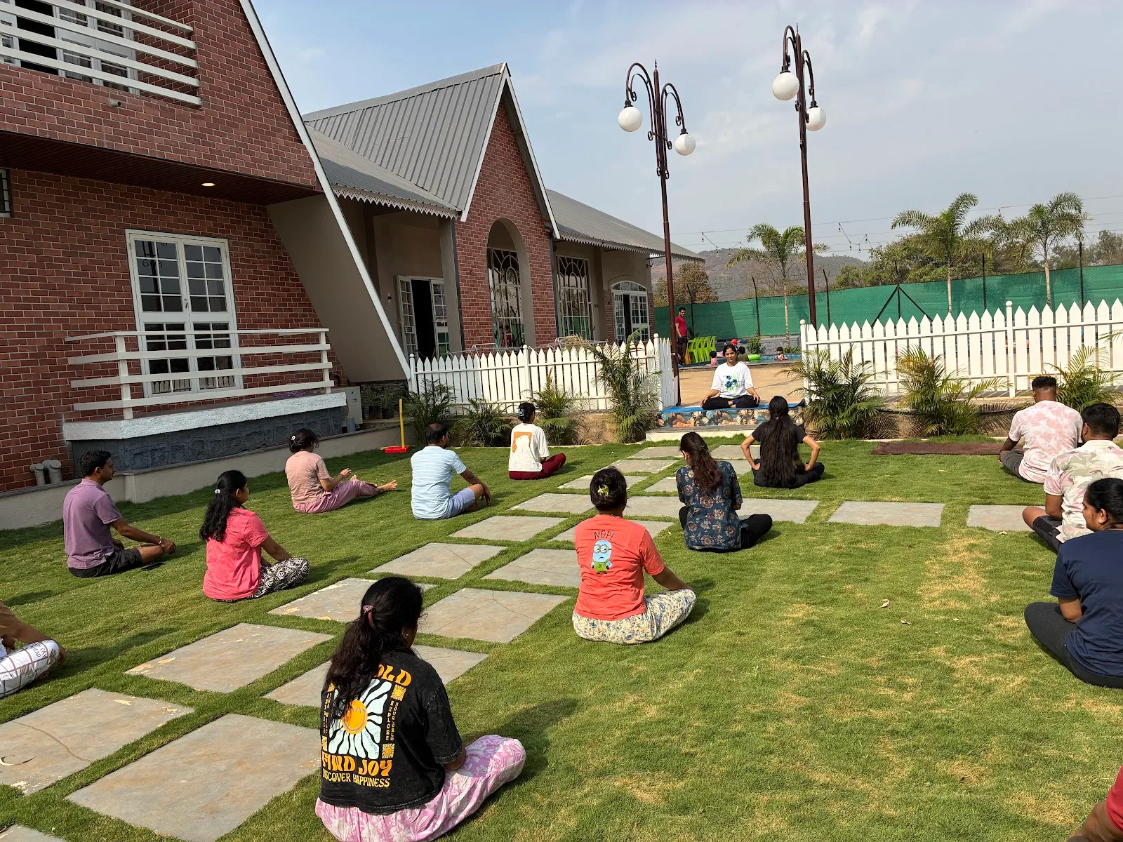 Niyamit Yog