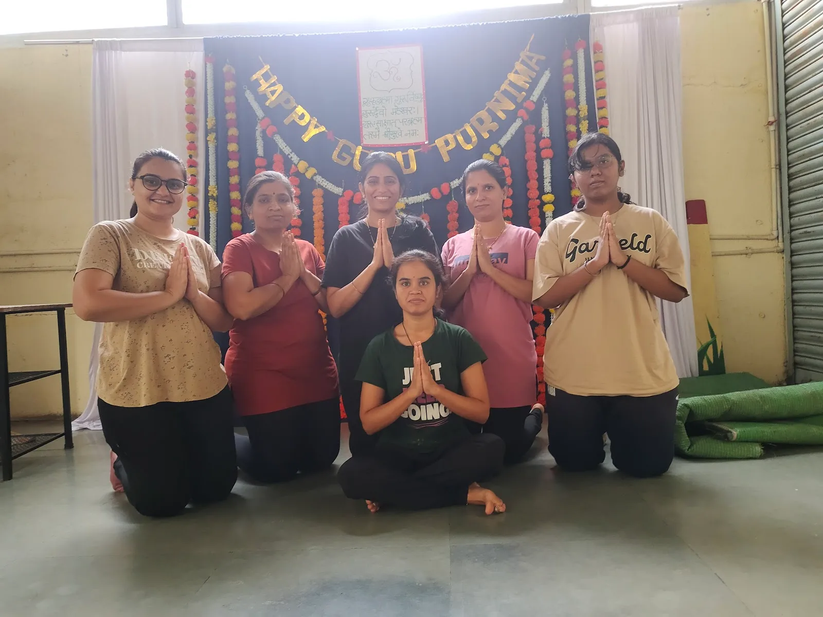 Niyamit Yog