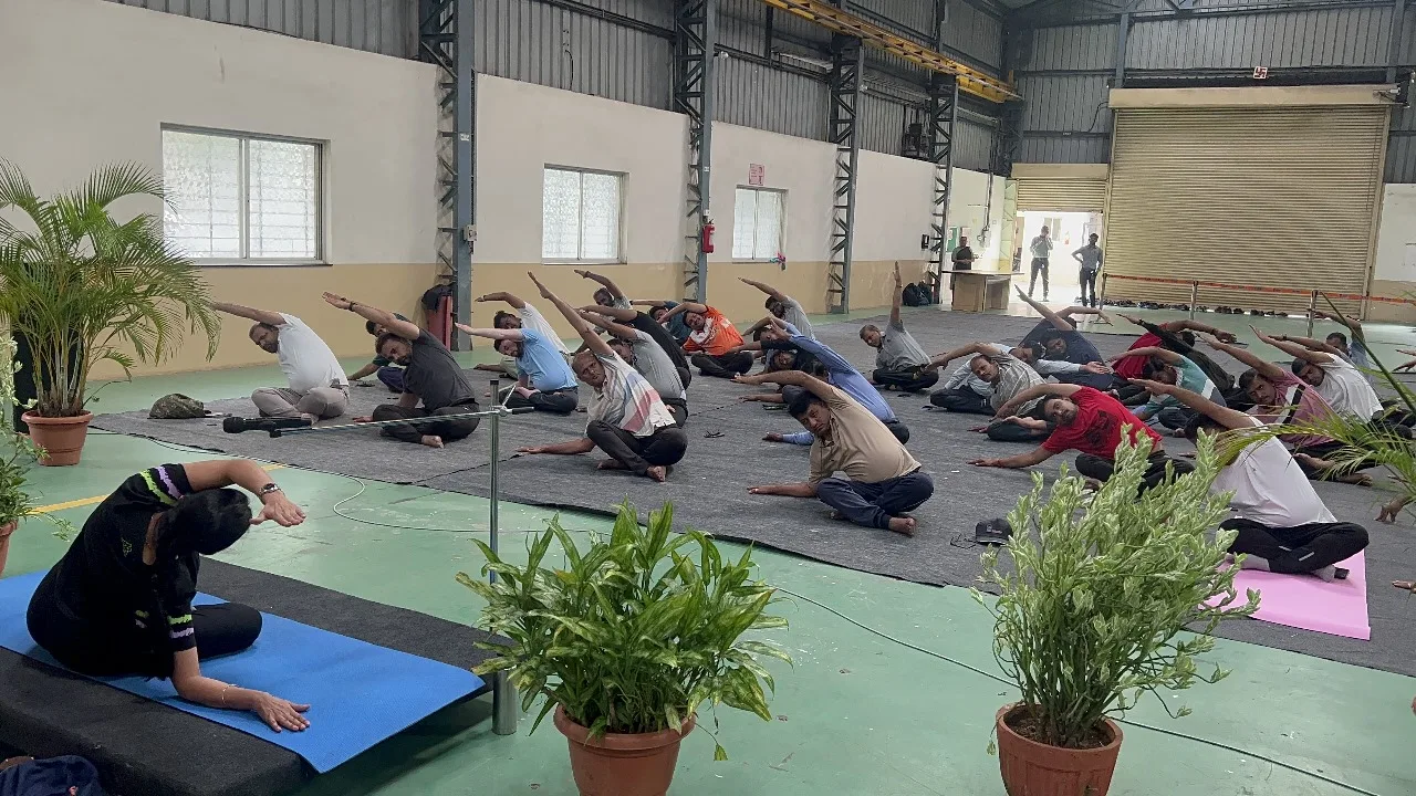 Niyamit Yog