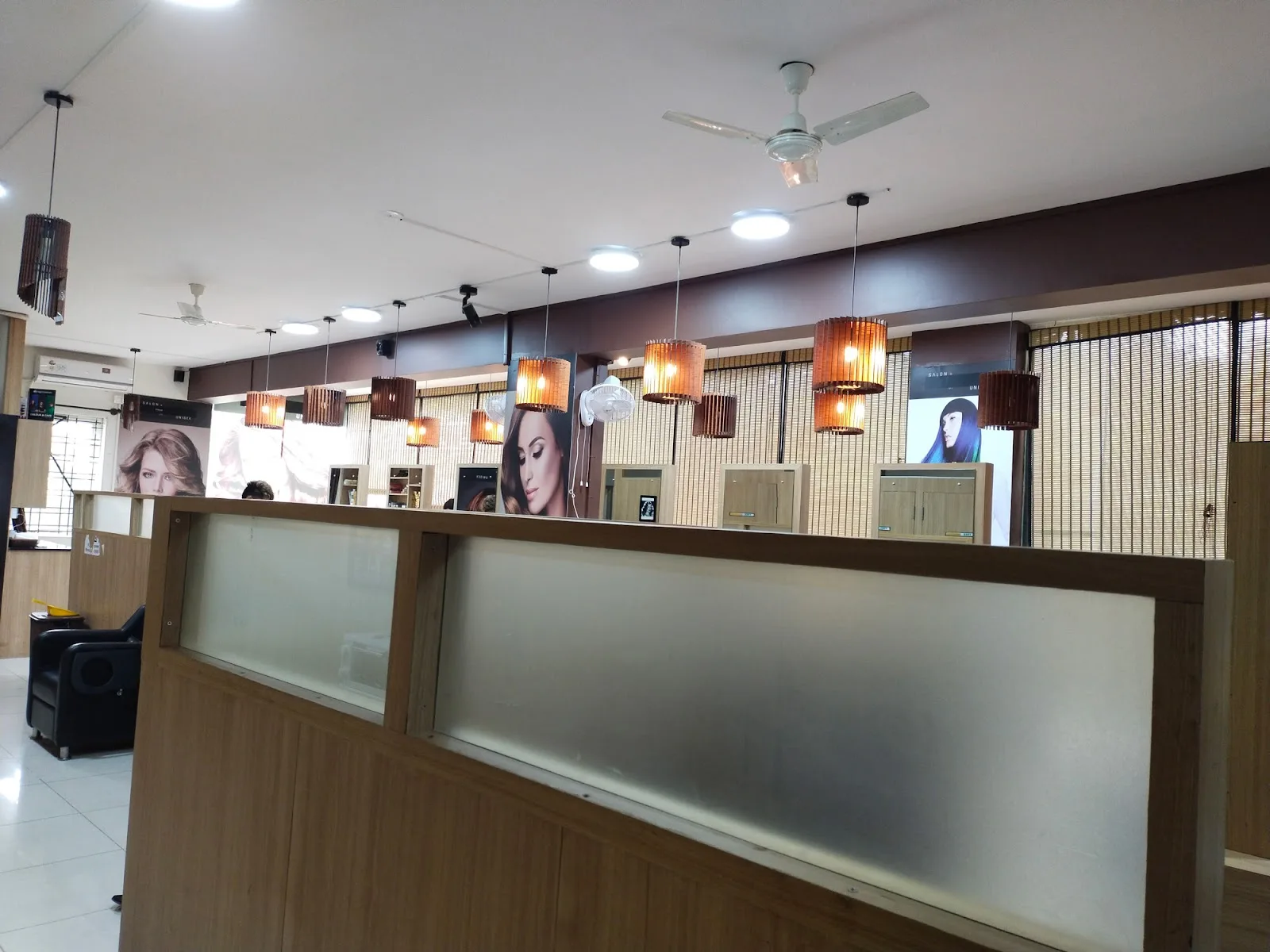 Salon Pretty Curls Vijaynagar