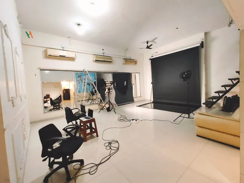 Roxy Studios