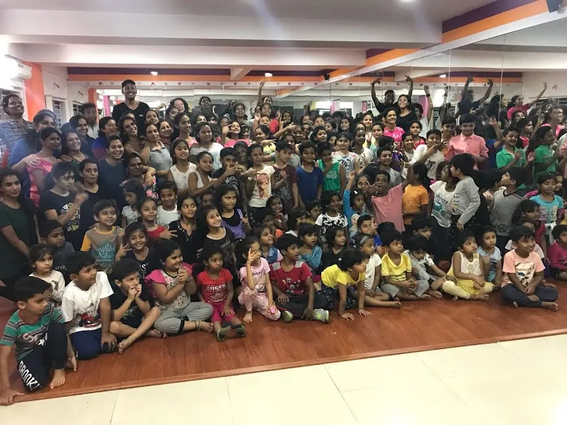 THARAK DANCE ACADEMY