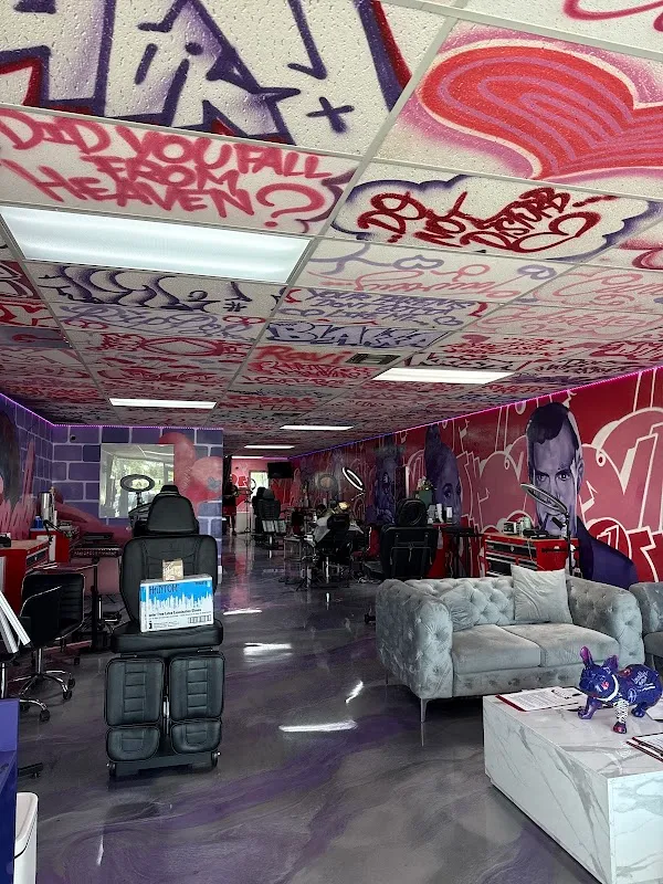 Heartbreakers Tattoo Shop