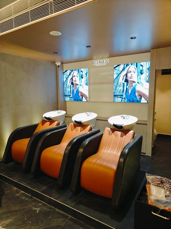 Hair Masters Luxury Salon