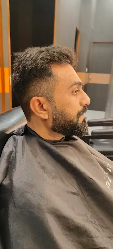 Ewaana the family salon