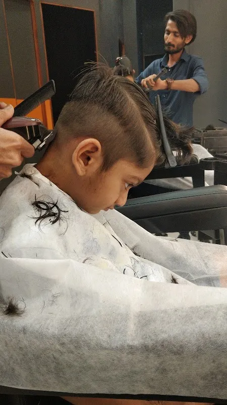 Ewaana the family salon