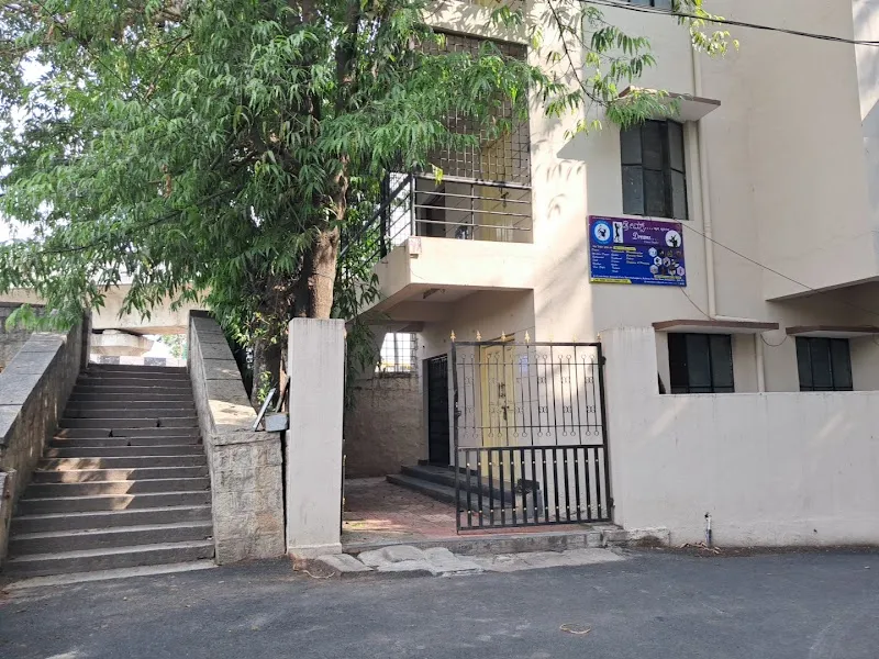 DREAMS DANCE STUDIO
