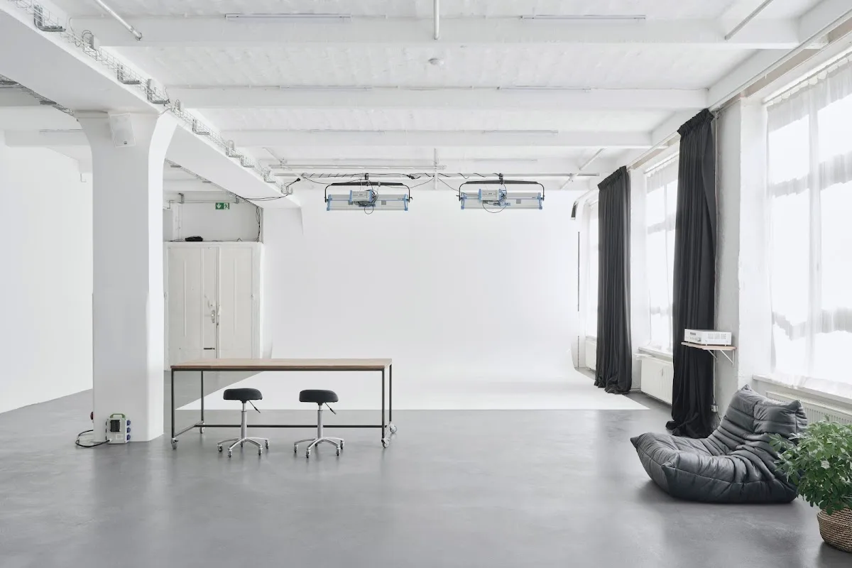 Studio Chérie - Rental studio in Berlin, Photo Studio & Production
