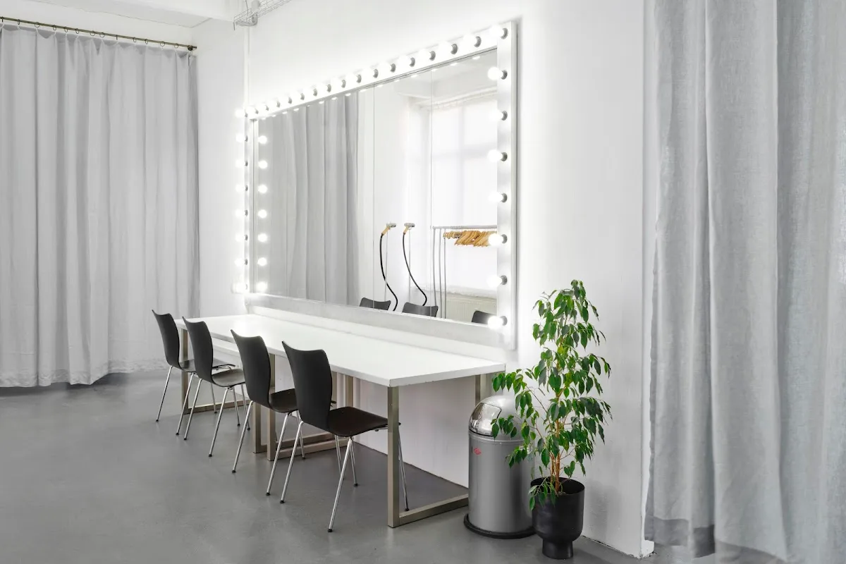 Studio Chérie - Rental studio in Berlin, Photo Studio & Production