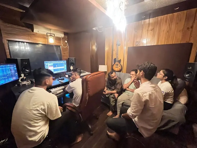Jam 52 Recording & Rehearsal Studio