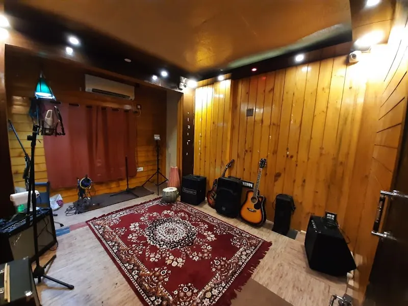 Jam 52 Recording & Rehearsal Studio