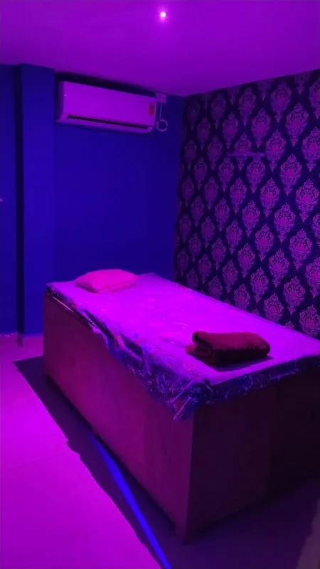 Twinkle Unisex Salon and Spa