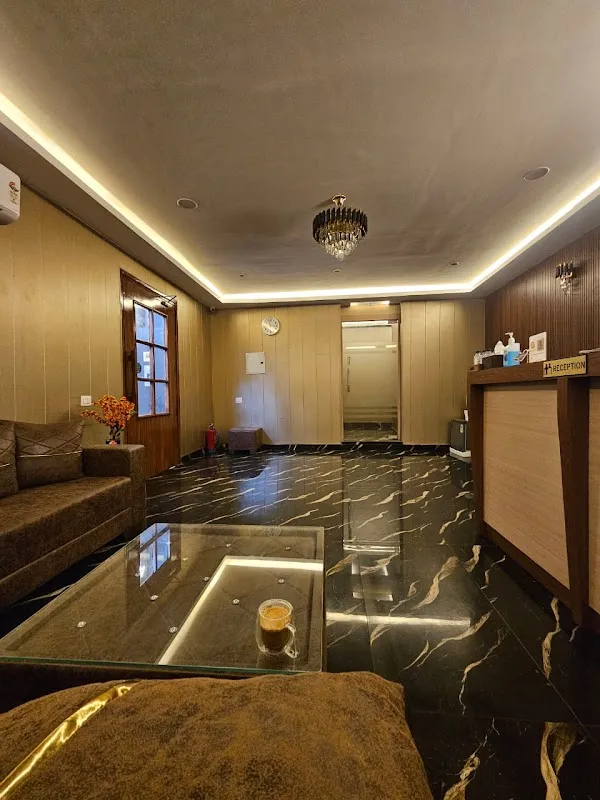 Superb Luxury Spa - Fatehabad Road ,Agra