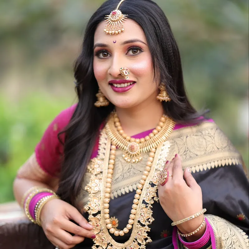 Om Make-up & Mehandi Rangoli Artist