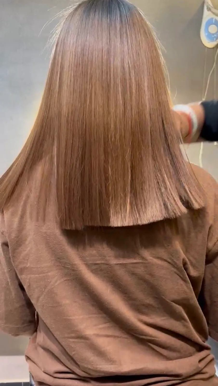 Cut N Looks Unisex Salon|| Best Salon in Ramphal Chowk || Best Makeup Studio in Dwarka||