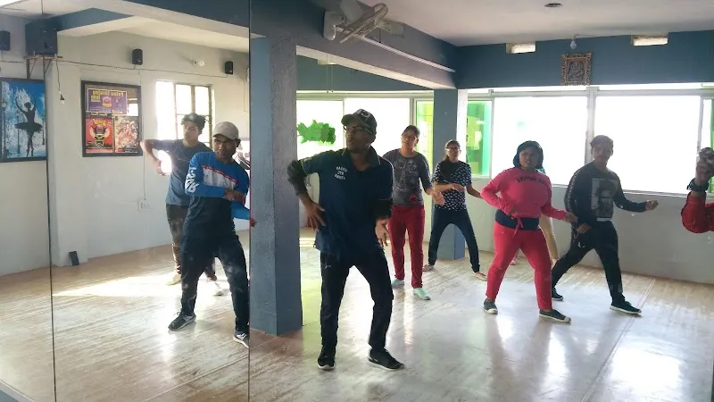 Mayuri Dance & fitness Academy