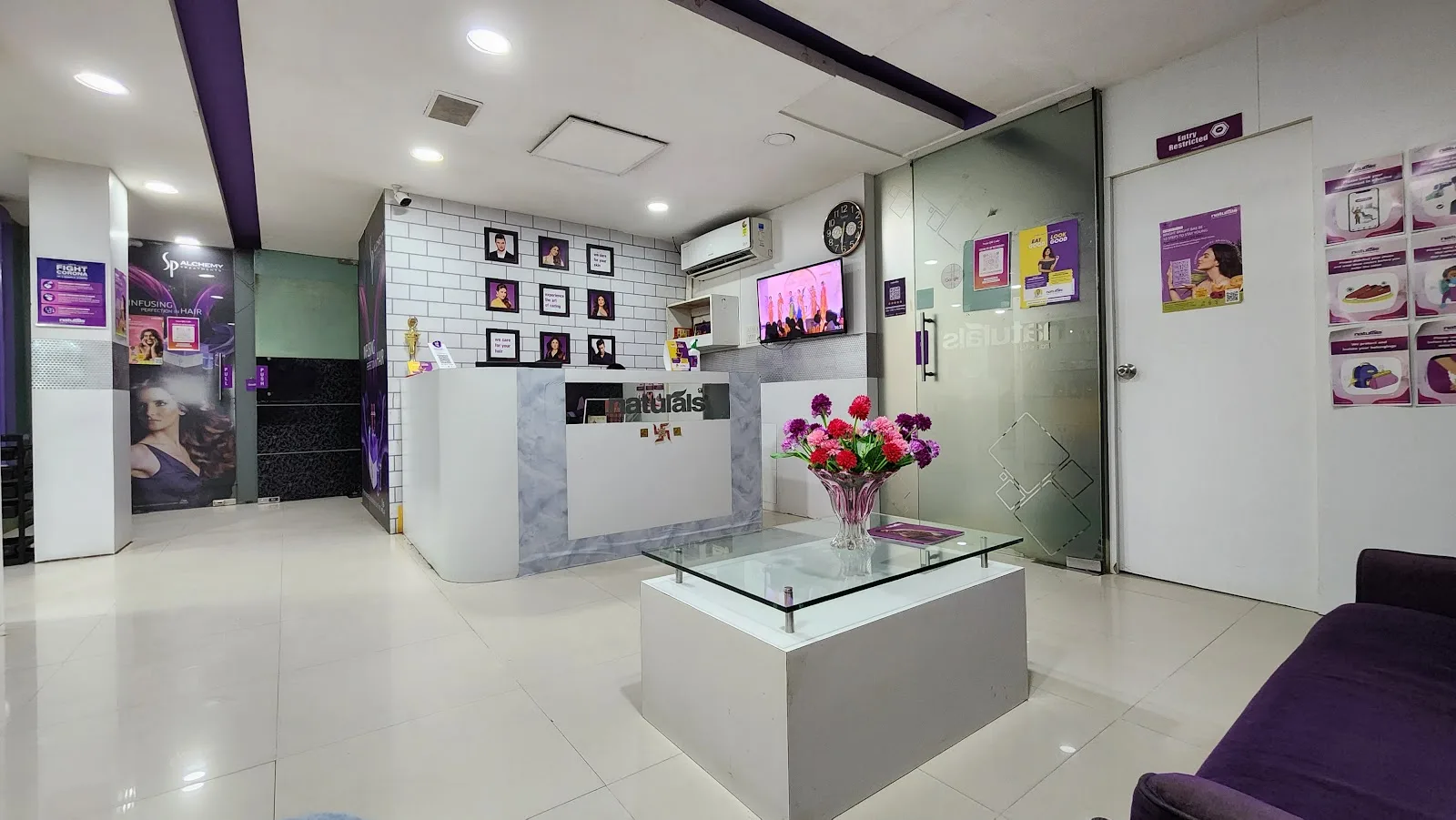 Naturals Salon Anna Nagar 6th Avenue