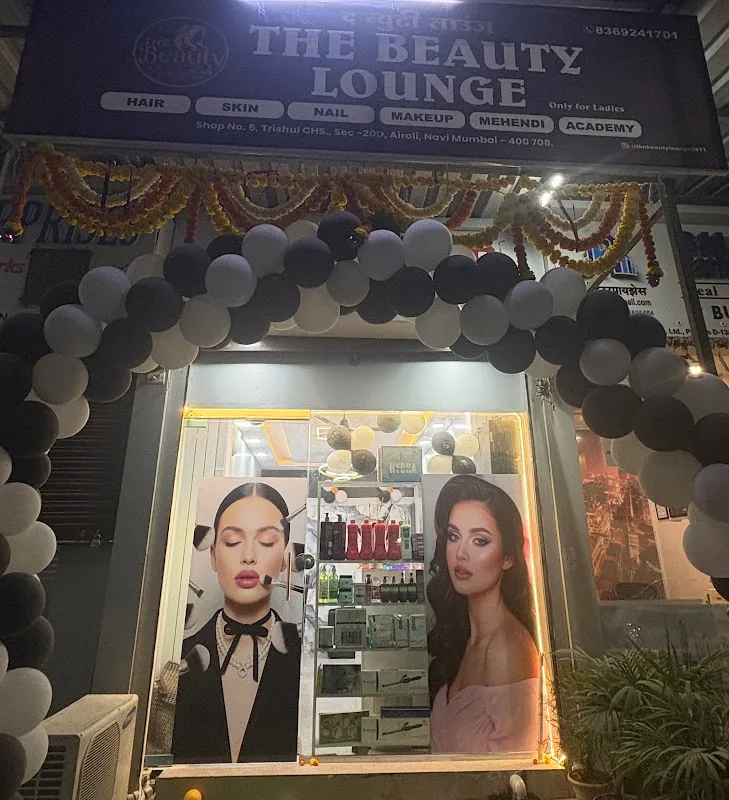 THE BEAUTY LOUNGE